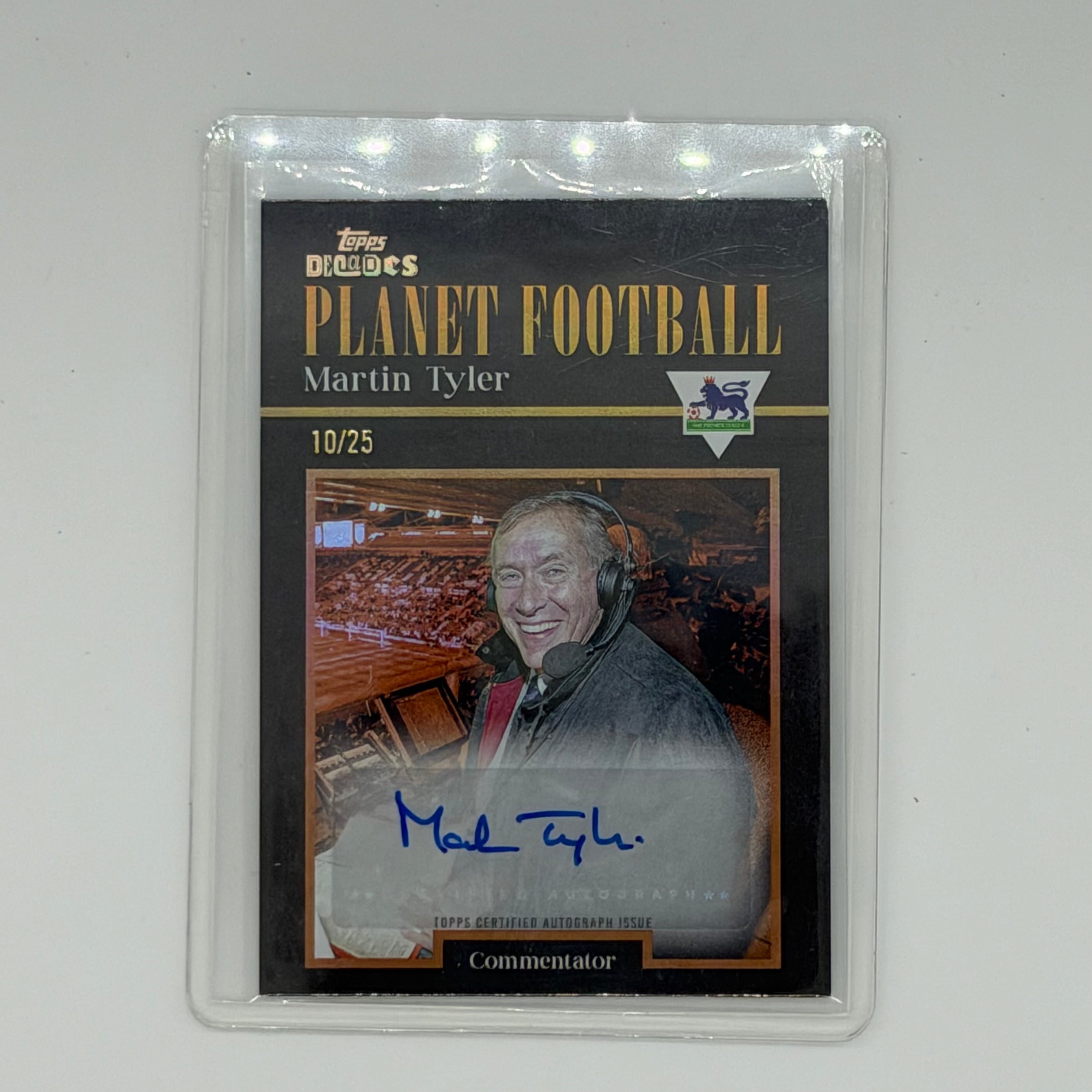 Martin Tyler Premier League Soccer Topps 2025 Decades Planet Football Auto /25