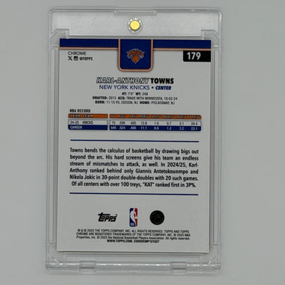 Karl-Anthony Towns New York Knicks NBA Basketball Topps 2025 Chrome /50