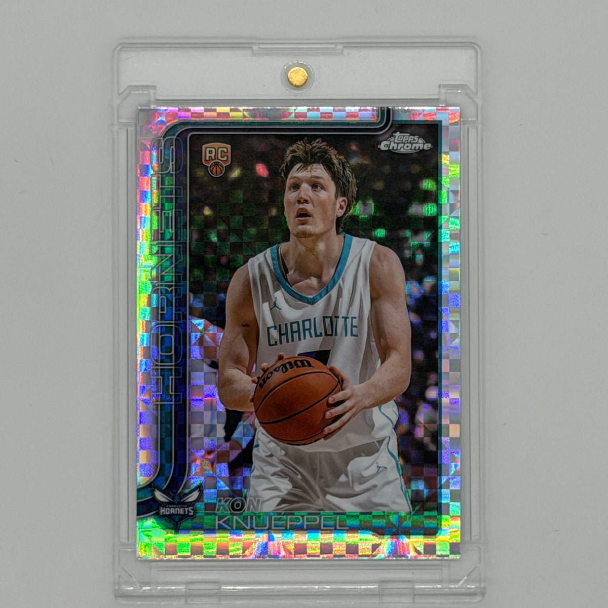 Kon Knueppel Charlotte Hornets NBA Basketball Topps 2025 Chrome Geomatric