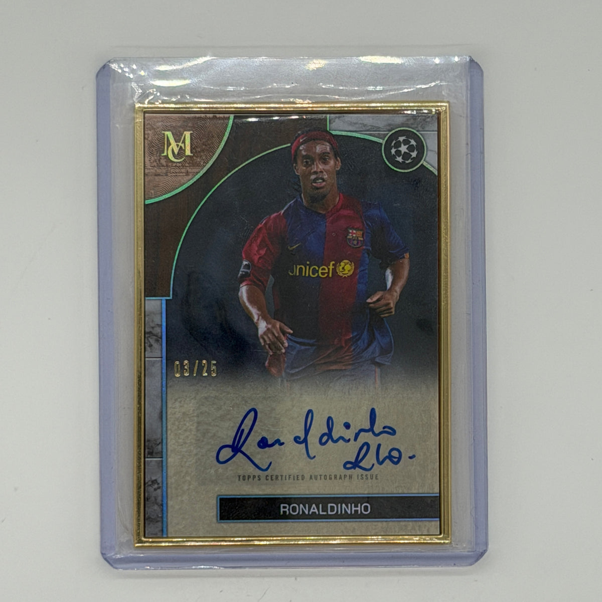 Ronaldinho FC Barcelona Soccer Topps 2025 Museum Collection Auto /25